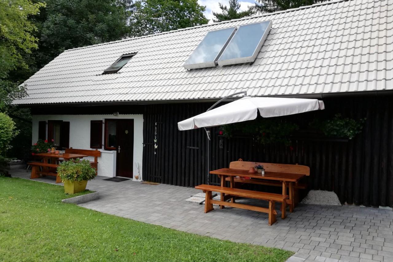 Pr'Cajhn Apartamento Radovljica Exterior foto