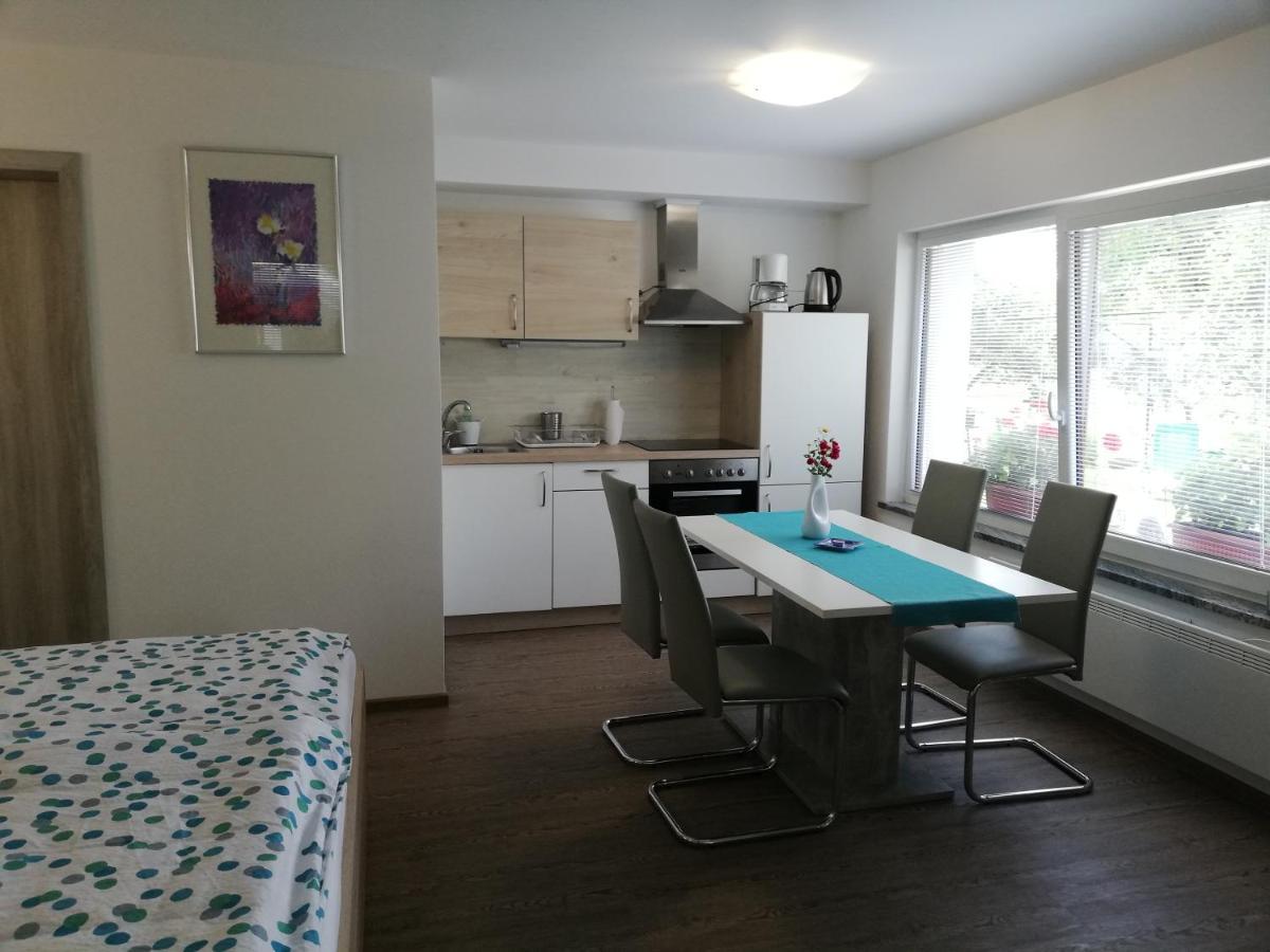 Pr'Cajhn Apartamento Radovljica Exterior foto