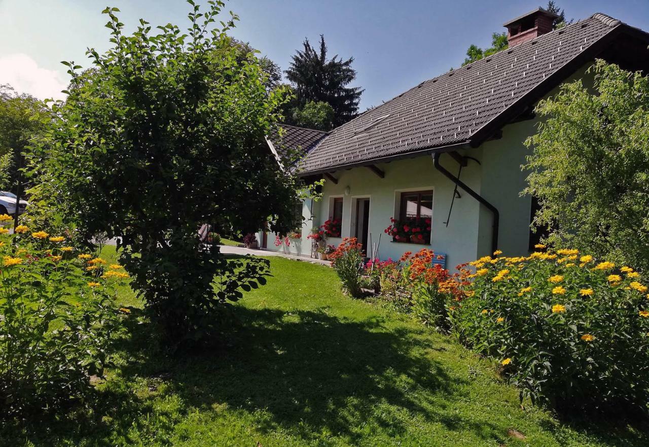 Pr'Cajhn Apartamento Radovljica Exterior foto